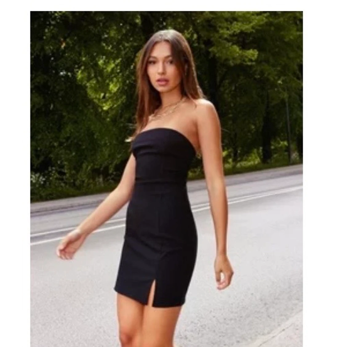 bandeauklänning från nelly storlek s