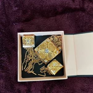 Halsband &Örhänge - Inte använd