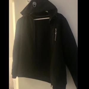  Sail racing - Denna tröja köpte jag i julas typ aldrig använt för de inte är min stil