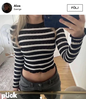 Zara topp - (Lånad första bild) jag säljer denna assnygga zara tröja som inte säljs längre. Den är knappt använd😊😊 den är liten i storleken!