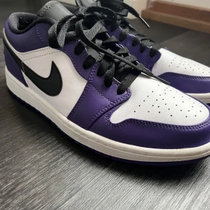 Nike Air Jordan  - Jättefina Nike Air Jordan, bara använts utomhus en gång. Stlk 42,5 