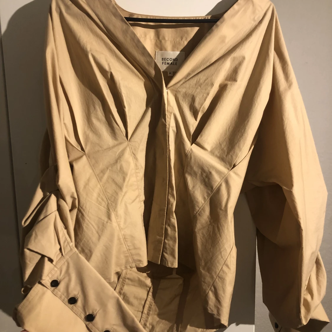 Blus från SecondFemale - 91