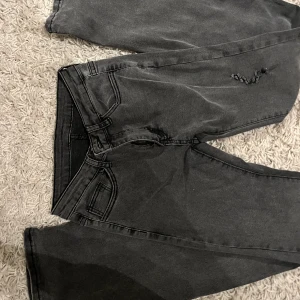 Shein Lowrise Flare jeans - De populära jeansen från tiktok 💗💗