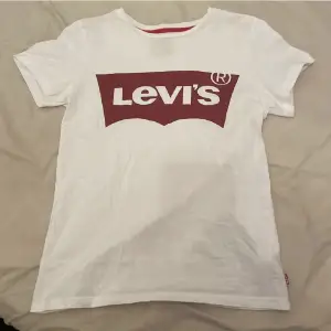 Helt oanvänd Levi’s T-shirt
