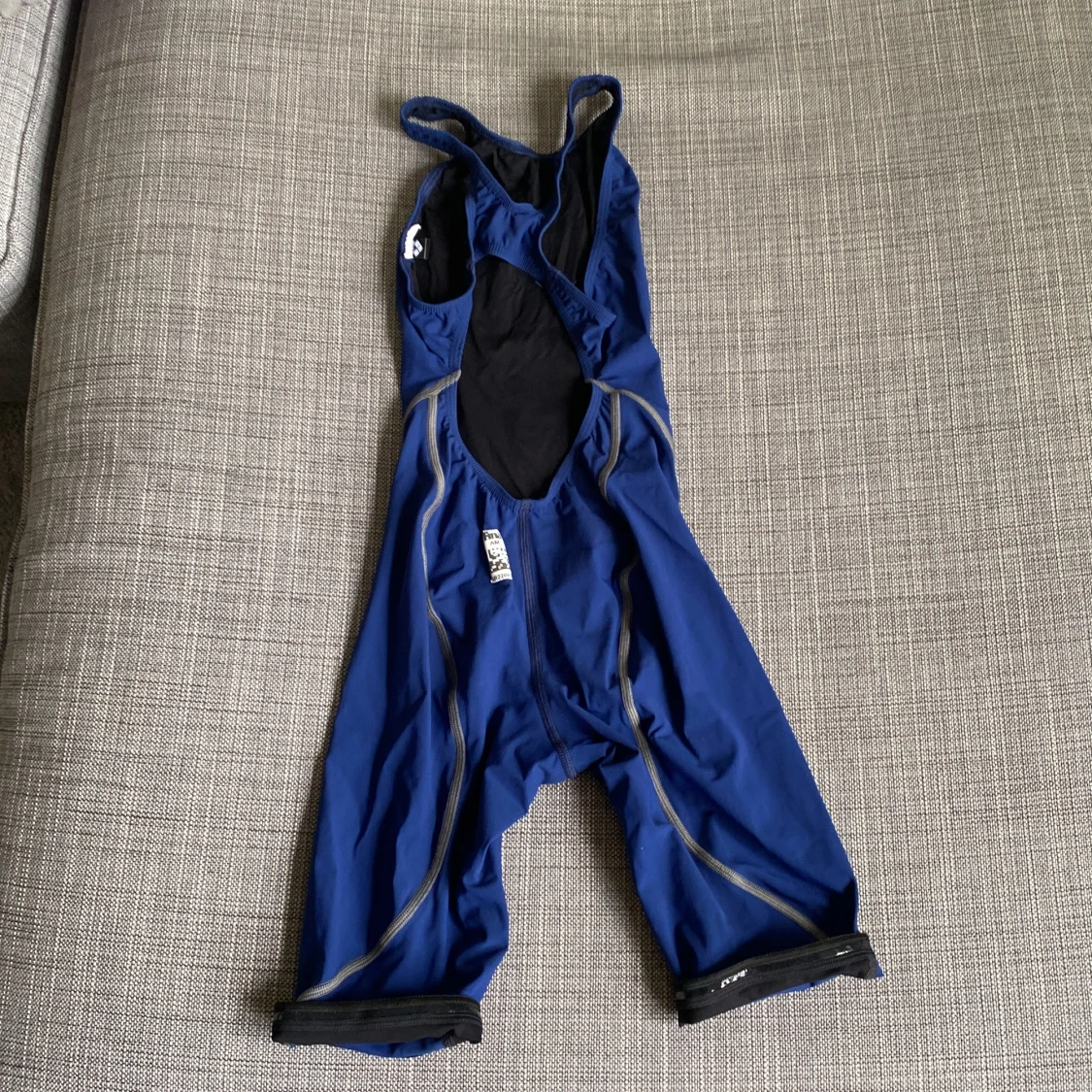 Arena tävlingsbaddräkt  - 90