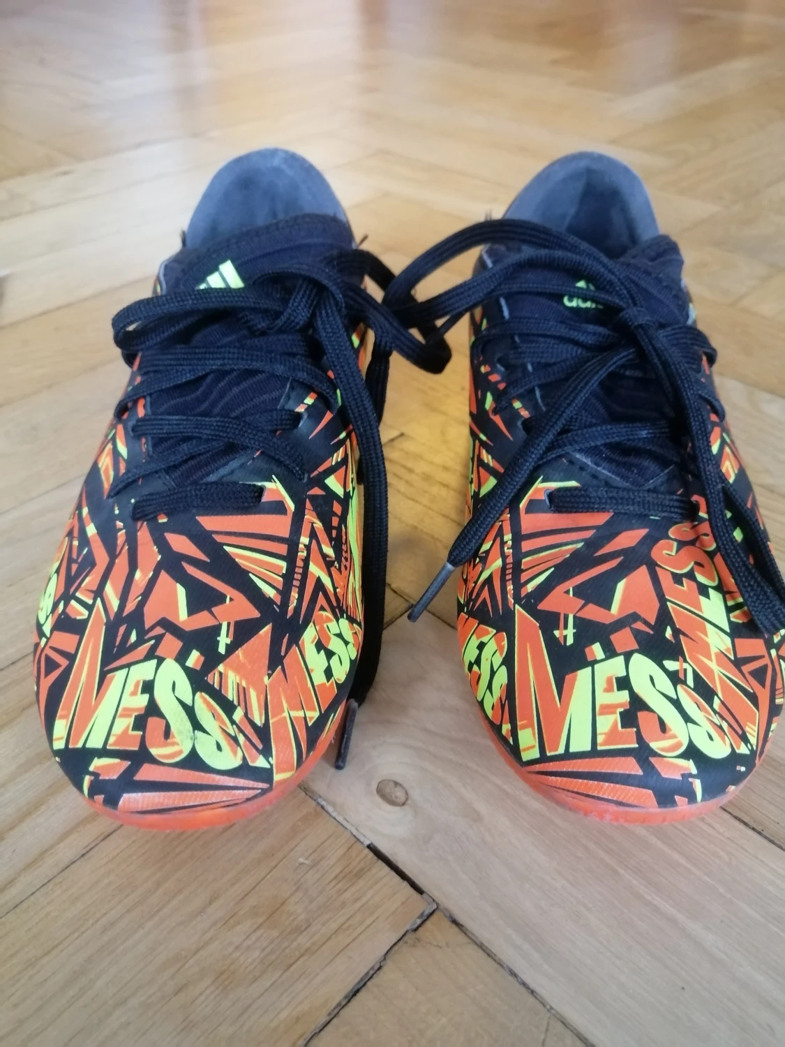 Adidas fotbollsskor Messi - 90