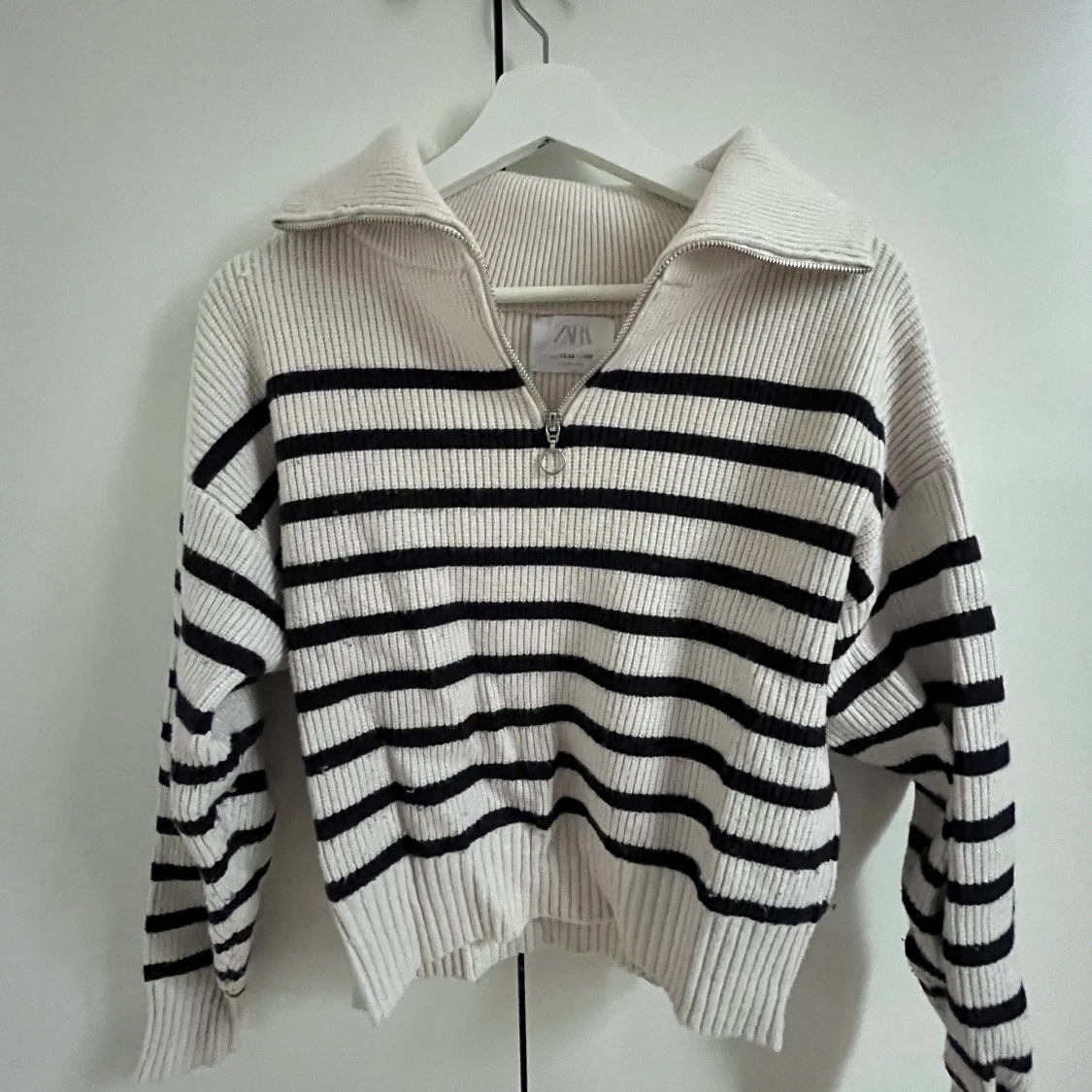 Zip cardigan