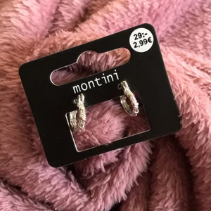 Örhängen  - Jätte coola o snygga örhängen