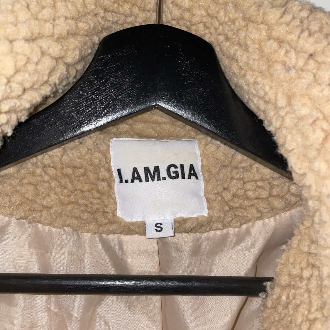 I am gia teddy jacka - 90