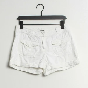 Shorts - Vita cargoshorts🌟 Fint skick💕 Köpare står för frakt!