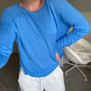 Tröja  - Fin tröja från zara som ej kommer till användning längre💞💞