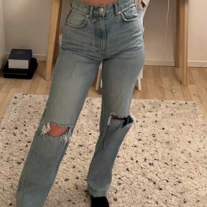 Jeans från Gina Tricot i strl 34🥰