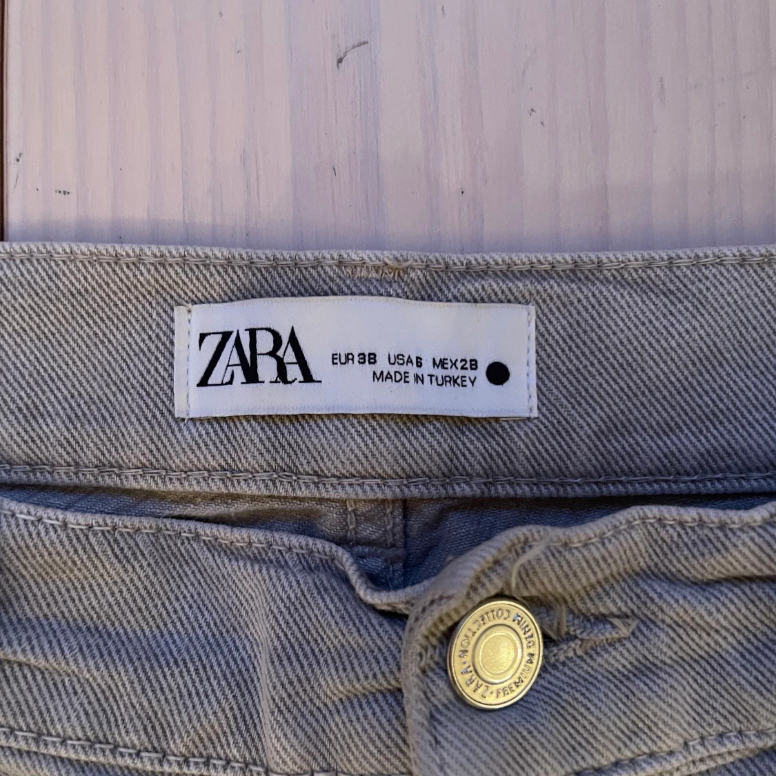 Ljusgråa jeans - 90