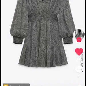 Sökes!! - Söker denna Sara klänningen, eller liknande klänningar.  Rimliga priser💗💗