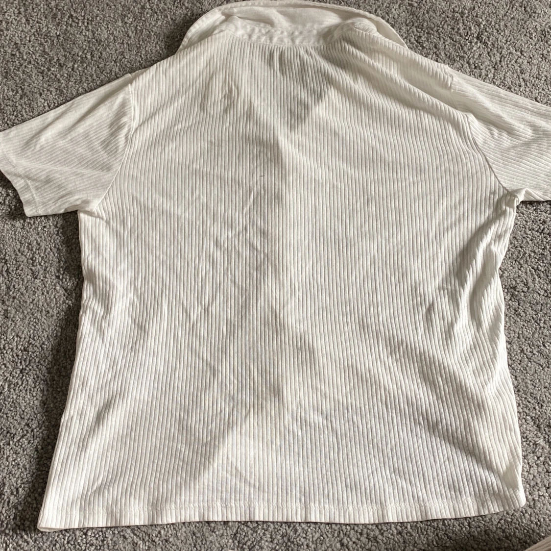 Vit tröja med krage från Pieces, storlek XS❤️ - 91