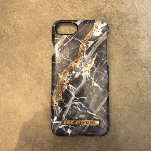 Blå marmor ideal of sweden skal - Jätte fint blått marmor ideal of sweden skal som jag har använt typ 2 gånger köpte det för 250 kr💙