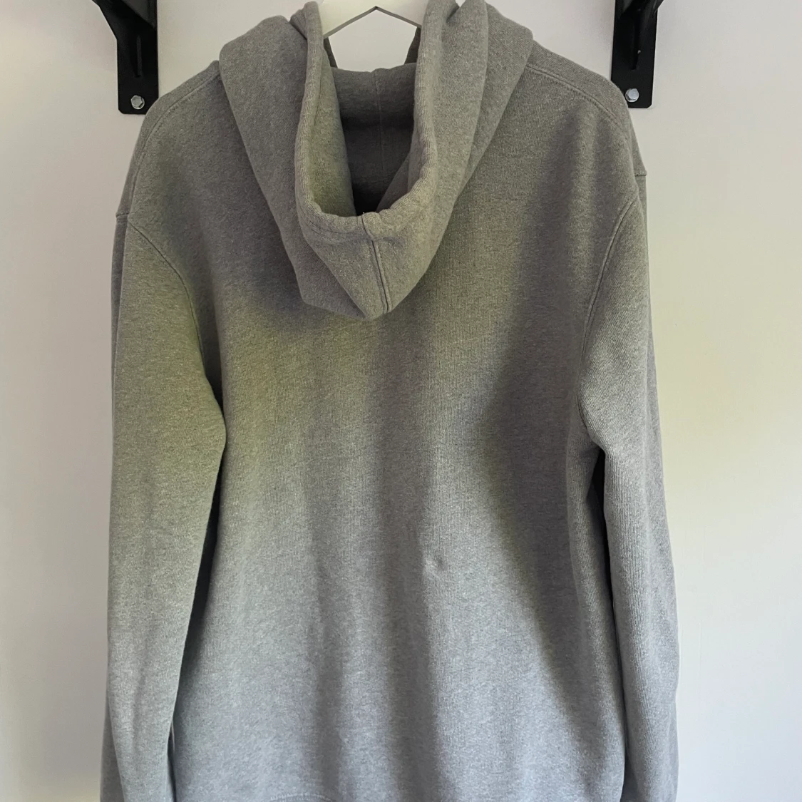 Grå Levis hoodie - 90