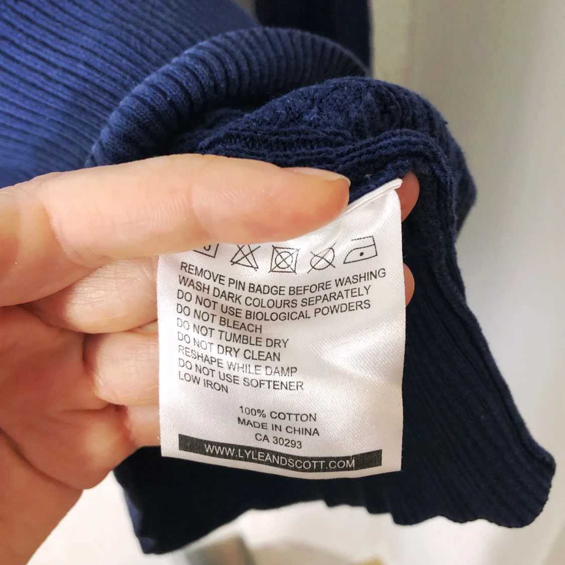 Lyle & Scott / Pullover / Navy /Medium - 91