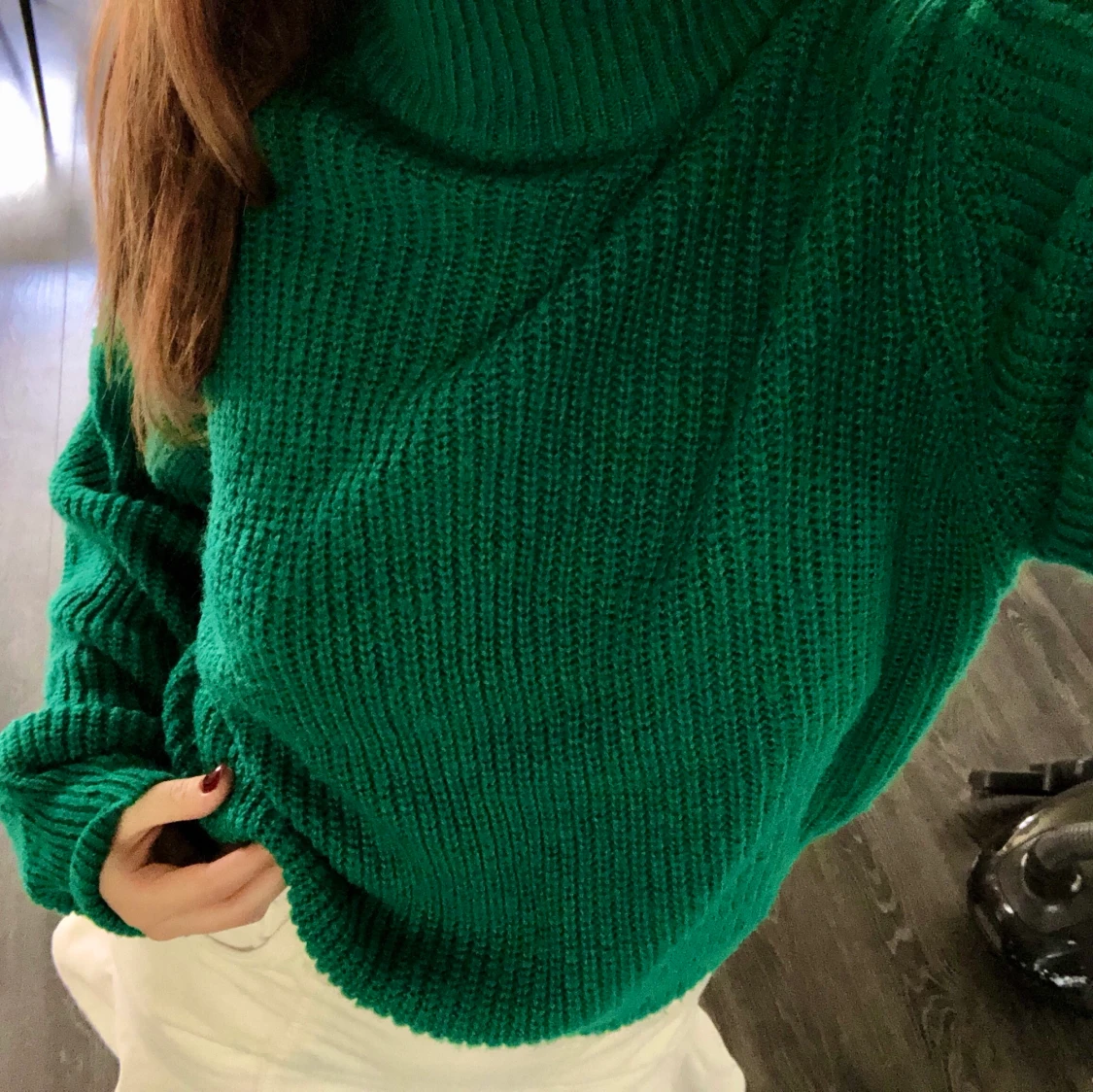 Stickad tröja i smaragdgrön !!!