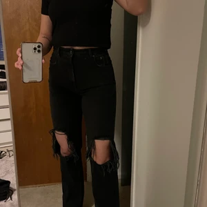 NA-KD - Skit fina jeans som inte riktigt är min stil längre, bra skick 