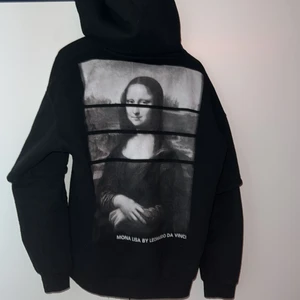 Hodie - Säljer nu min Mona Lisa hoodie användbara en gång