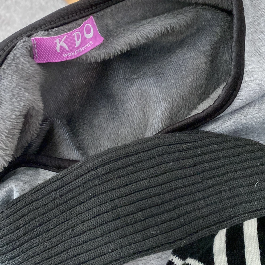 Varm långarmad tröja strl XS/S - 91