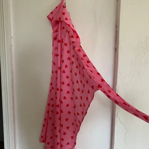 Never fully dressed str 36 - Oanvänd kjol från never fully dressed