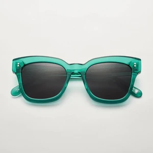 Chimis 005 - Säljer mina Chimis #005 i färgen Aqua, går inte att köpa längre på chimis hemsida. Inköpta på hemsidan och använda endast en gång