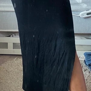 Kjol - Knappt använd 