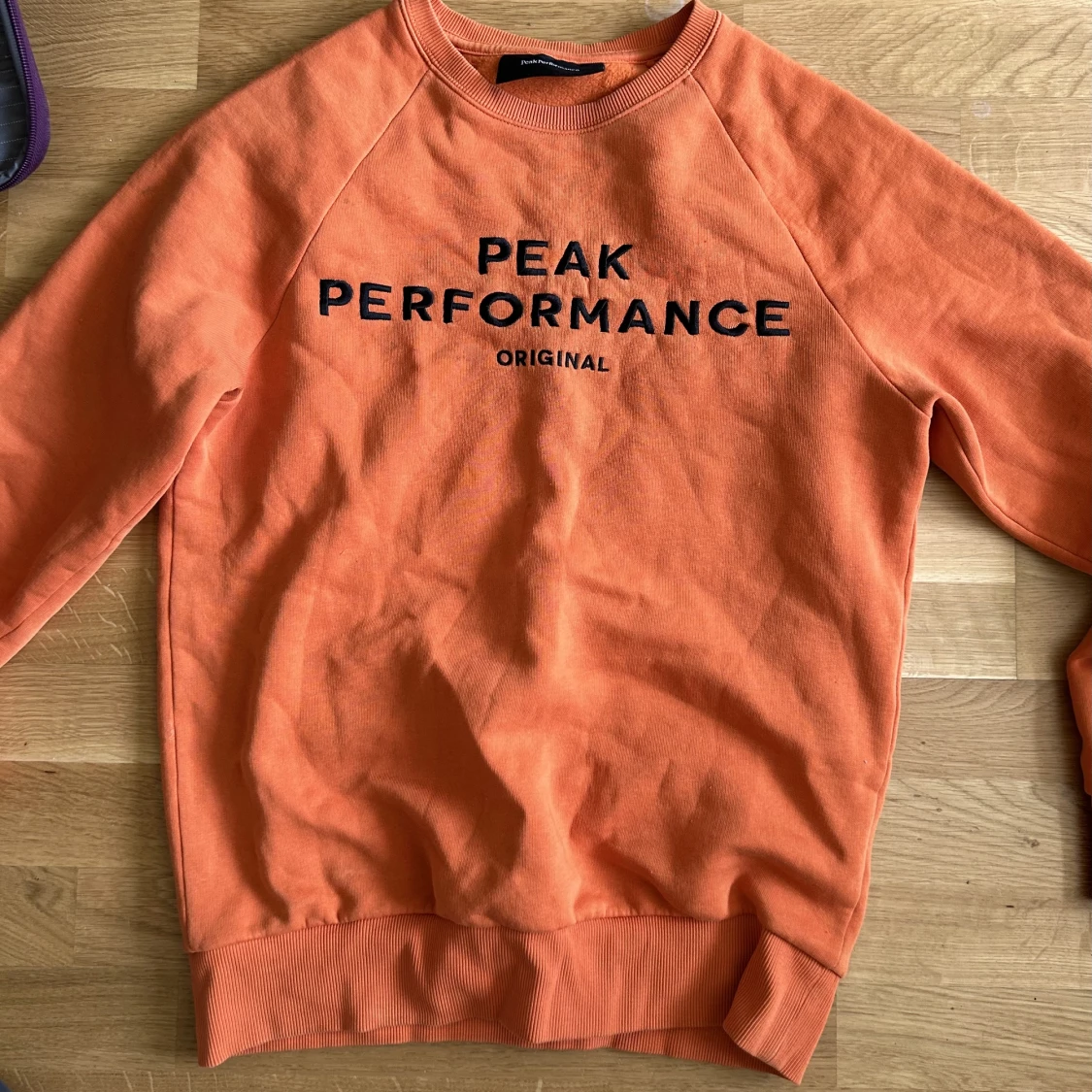 Peak performance tröja