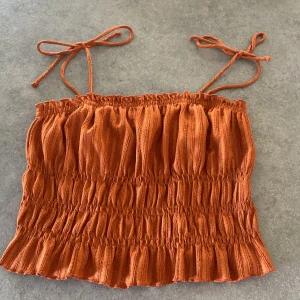 Linne - Jätte gulligt linne som ja säljer för det inte kommer till användning💗 Skriv privar för mer bilder💕