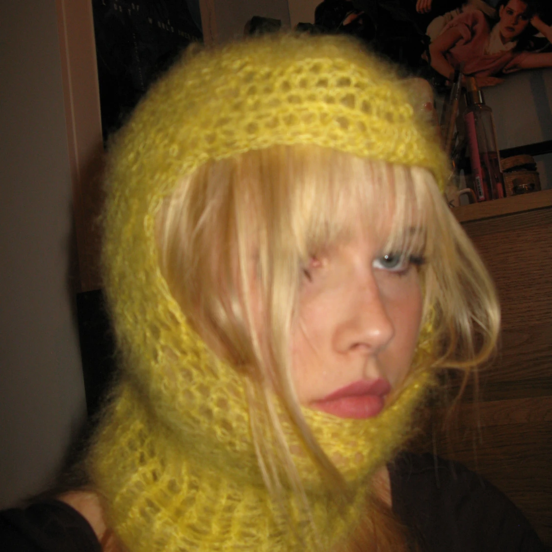 Virkad balaklava i mohairgarn💛