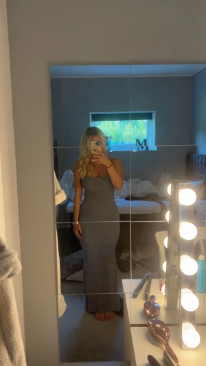 Skims klänning  - Skims klänning, använd två gånger❤️