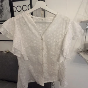 Topp - Jättesöt topp😚 använd 1 gång 