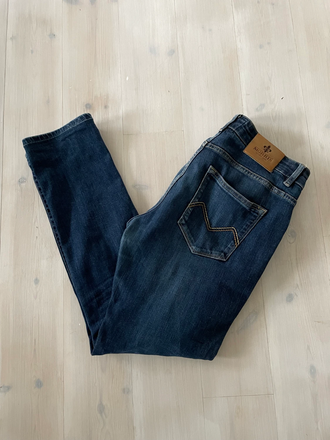 Morris Jeans