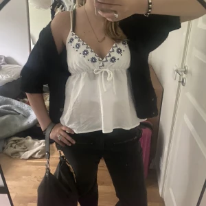 Blus  - Så söt blus!!🤞💘🤗 