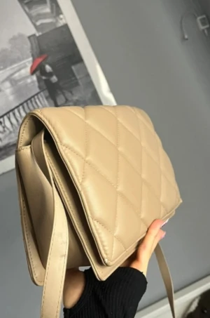 Väska  - Fint skick 