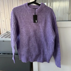 Stickad tröja  - Stickad tröja 