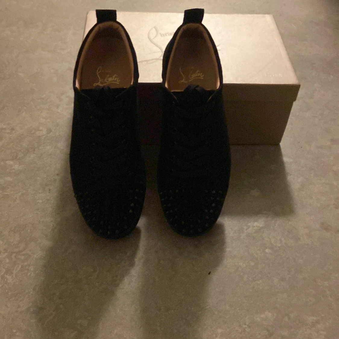 Loubs - Köpte för lite mer än ett år sen men använda bra - 90