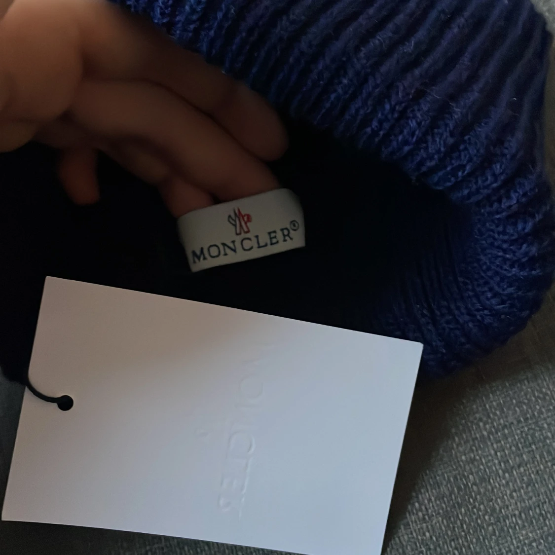 Moncler yllemössa - ny - 90