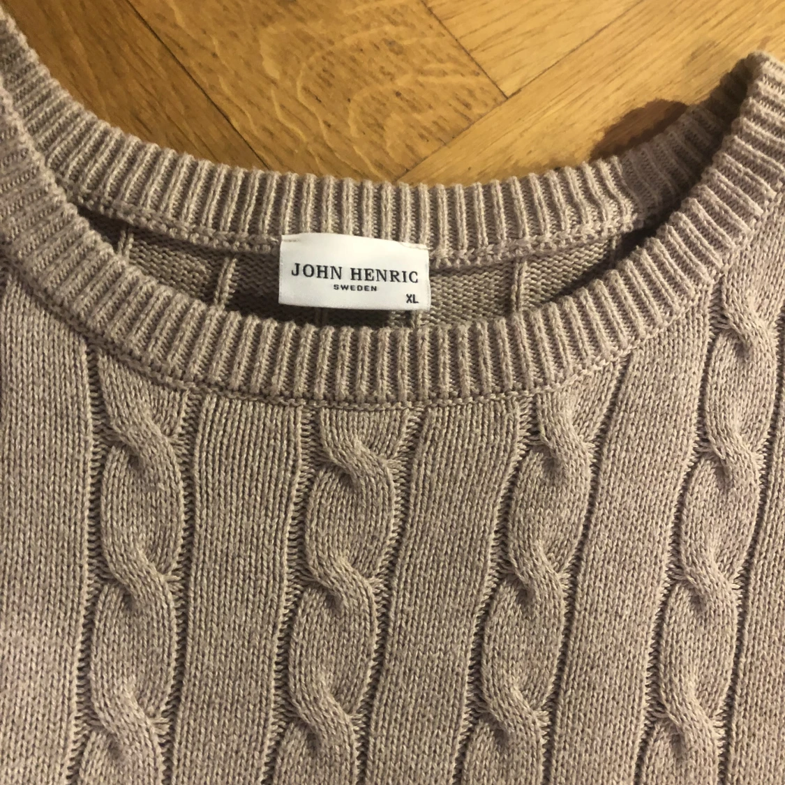Cable knitted crewneck från John Henric - 91