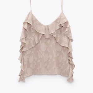 Zara linne! - Säljer detta linne från zara som jag har använd 2-4 gånger för att den kommer bara inte till användning! Kan mötas upp i Stockholm (city) 