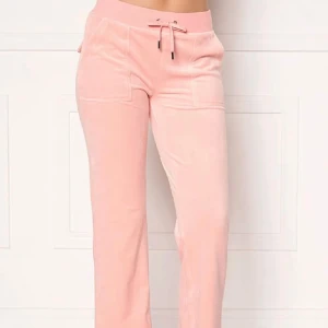 Juicy byxor - Säljer dessa rosa juicy för 500kr. Köpta på Pondus, jättebra skick!