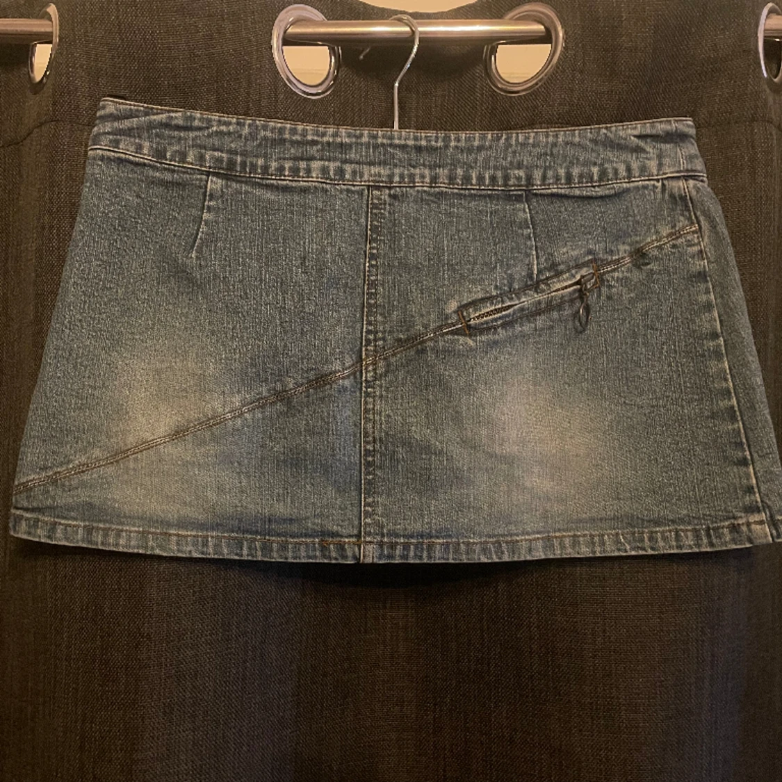 Lågmidjad mini jeans kjol - 90