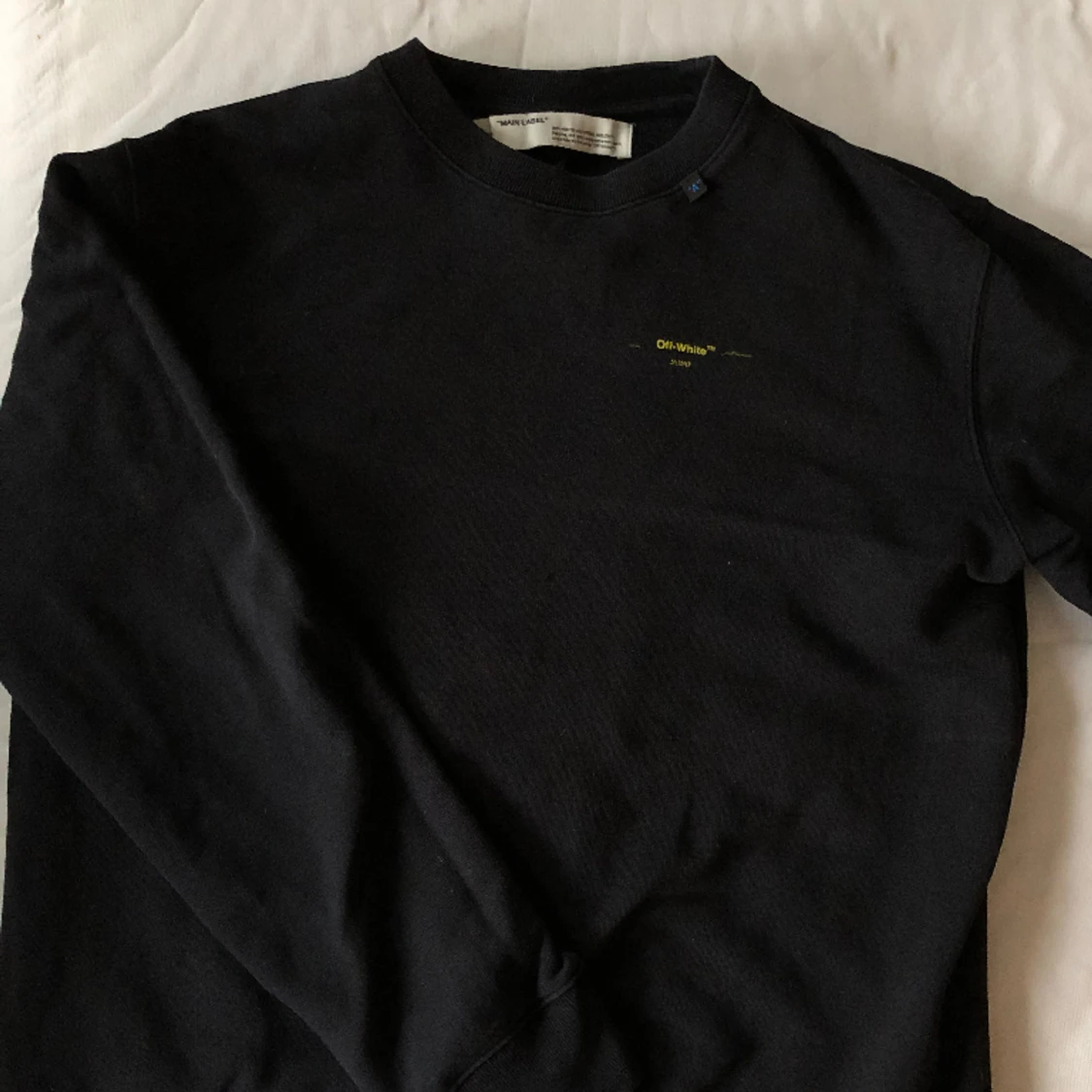 Off-White hoodie - 90