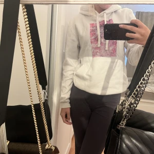 Hoodie  - Hoodie från the cool elephant strl s 