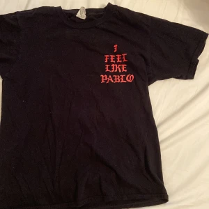 Kanye tshirt - Kanye merch! Så snygg