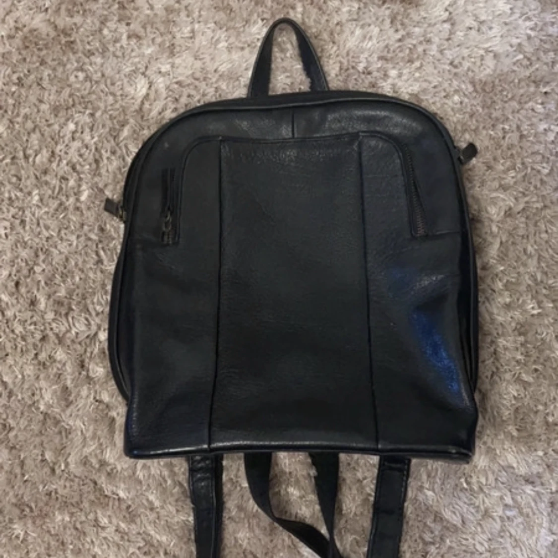 Ryggsäck i äkta skinn