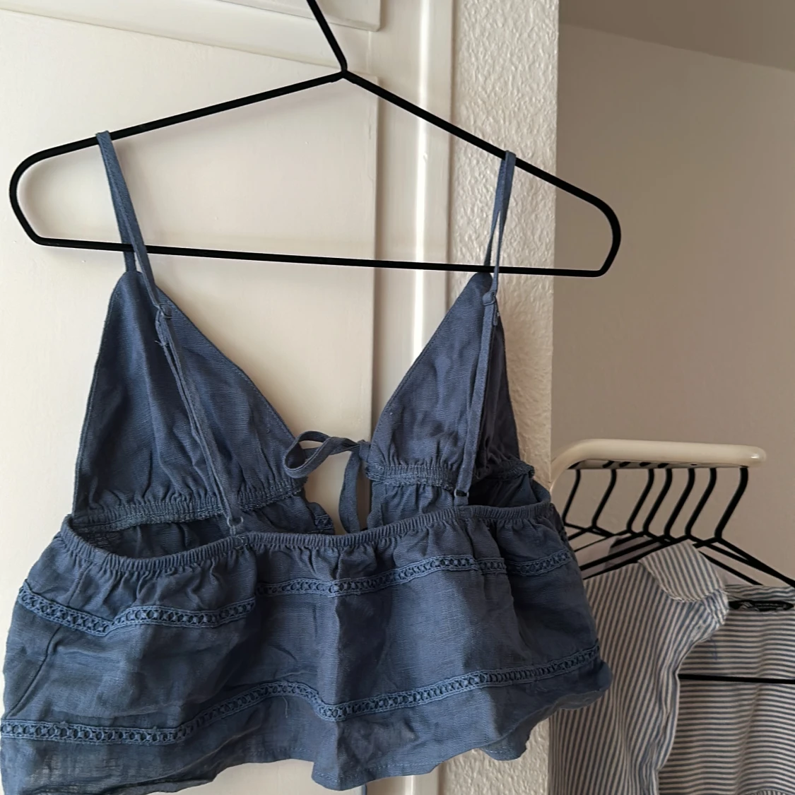 Jeansblå sheintopp - 90