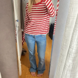 Randig tshirt  - Super skön tshirt från monki!!